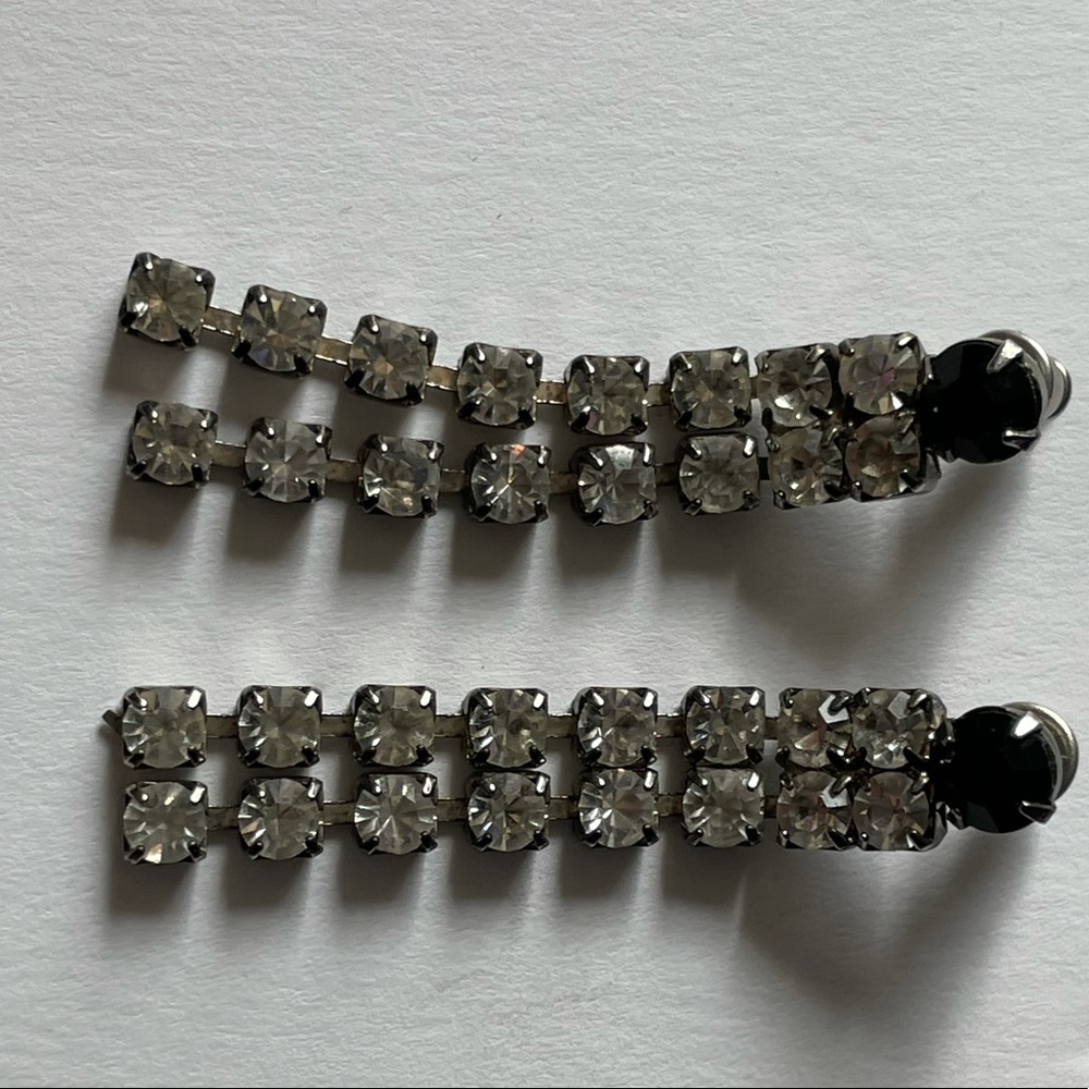 Vintage Rhinestone dangle earrings
